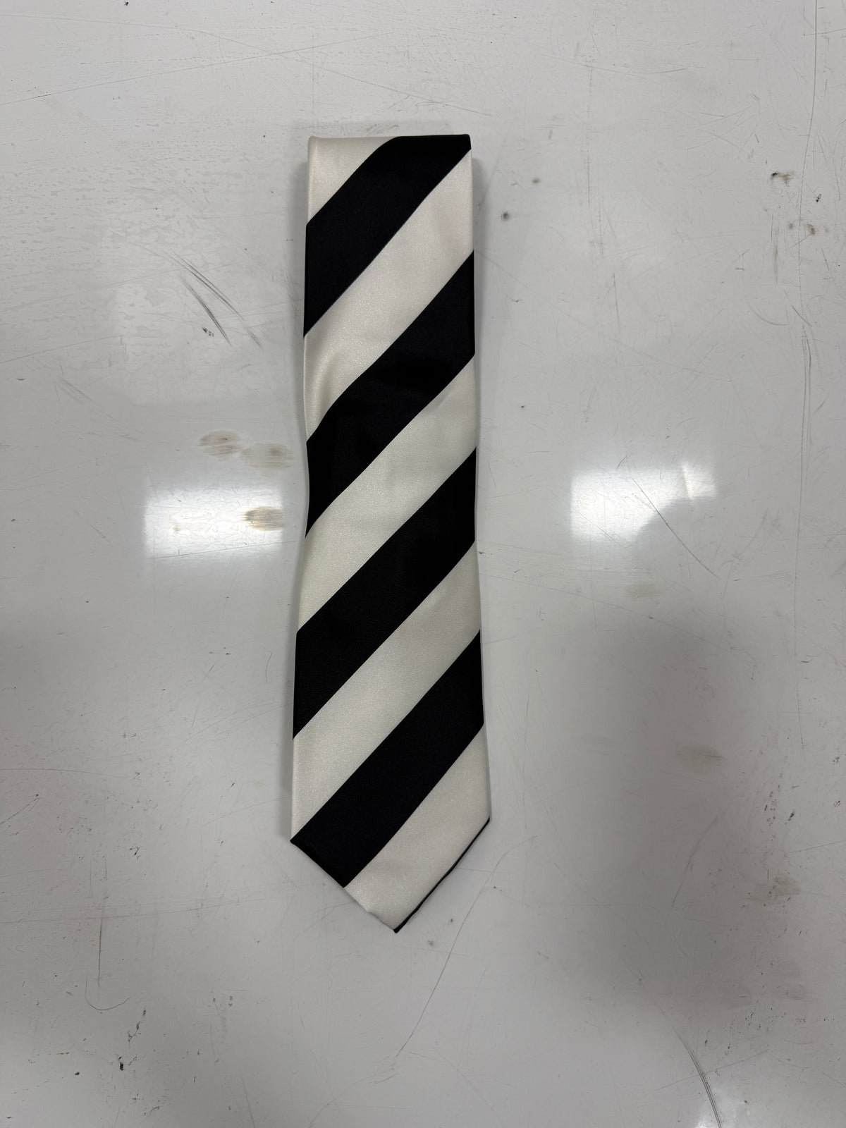 Mens Black & White Stripe Neck Tie.