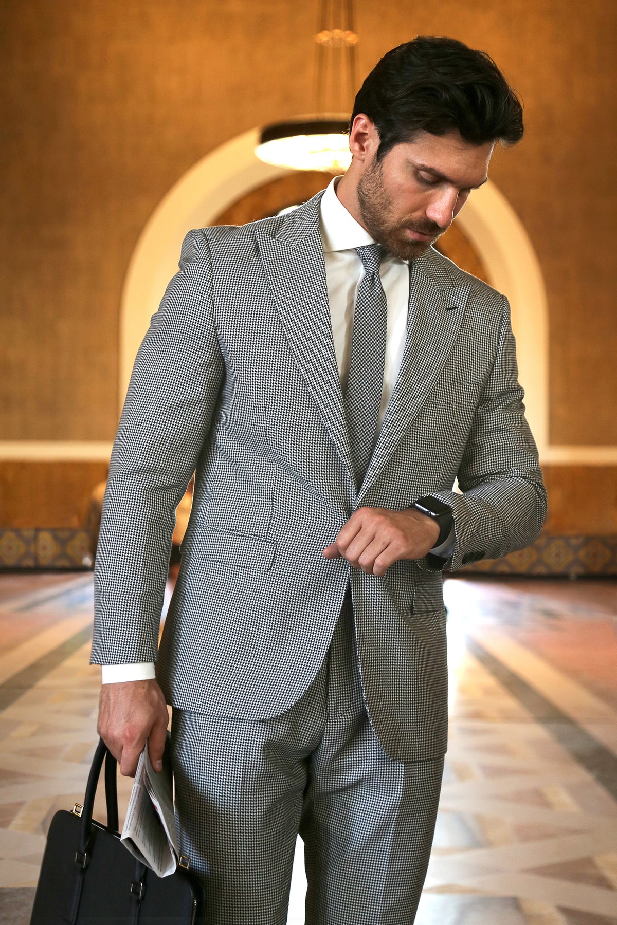 Men's Stanford Slim Fit Houndstooth Peak Lapel 2pc Suit - FHYINC best men's suits, tuxedos, formal men's wear wholesale